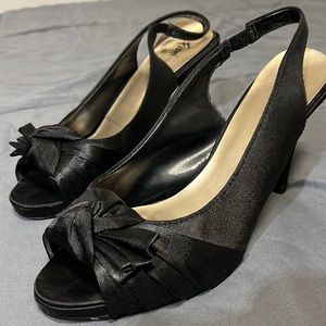 Fioni Night black heels
